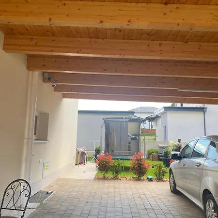 公寓 Ruhige Gaestehaus Avolli